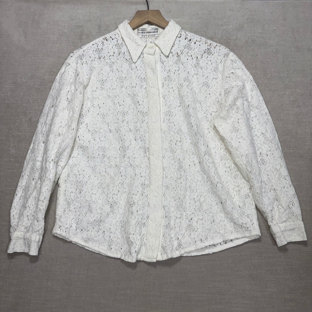 Vtg Gloria Vanderbilt Petites White Lace Button Up Shirt PM PL‎ Feminine READ